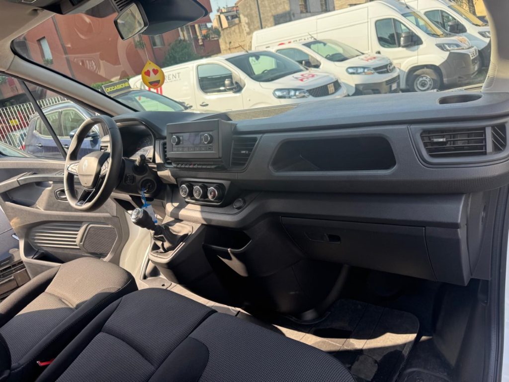 RENAULT Trafic BluedCi 150CV L2-PL-TN Authentic - 15