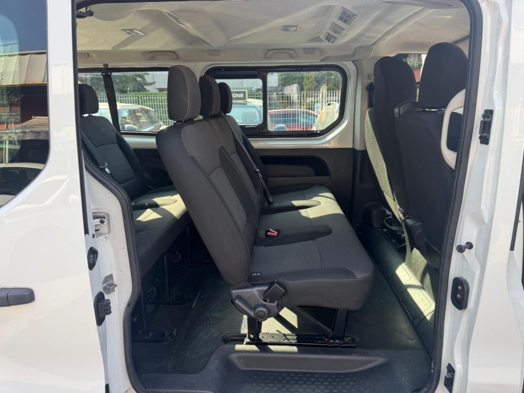 RENAULT Trafic BluedCi 150CV L2-PL-TN Authentic - 16