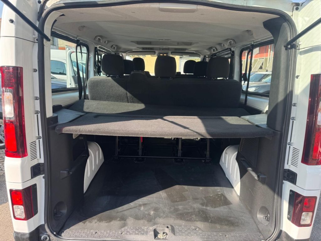RENAULT Trafic BluedCi 150CV L2-PL-TN Authentic - 18
