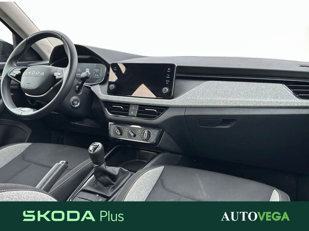 SKODA Kamiq 1.0 tsi selection 95cv - 23