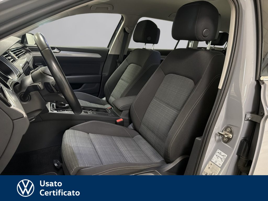 VOLKSWAGEN Passat Variant variant 2.0 tdi business 122cv dsg - 13