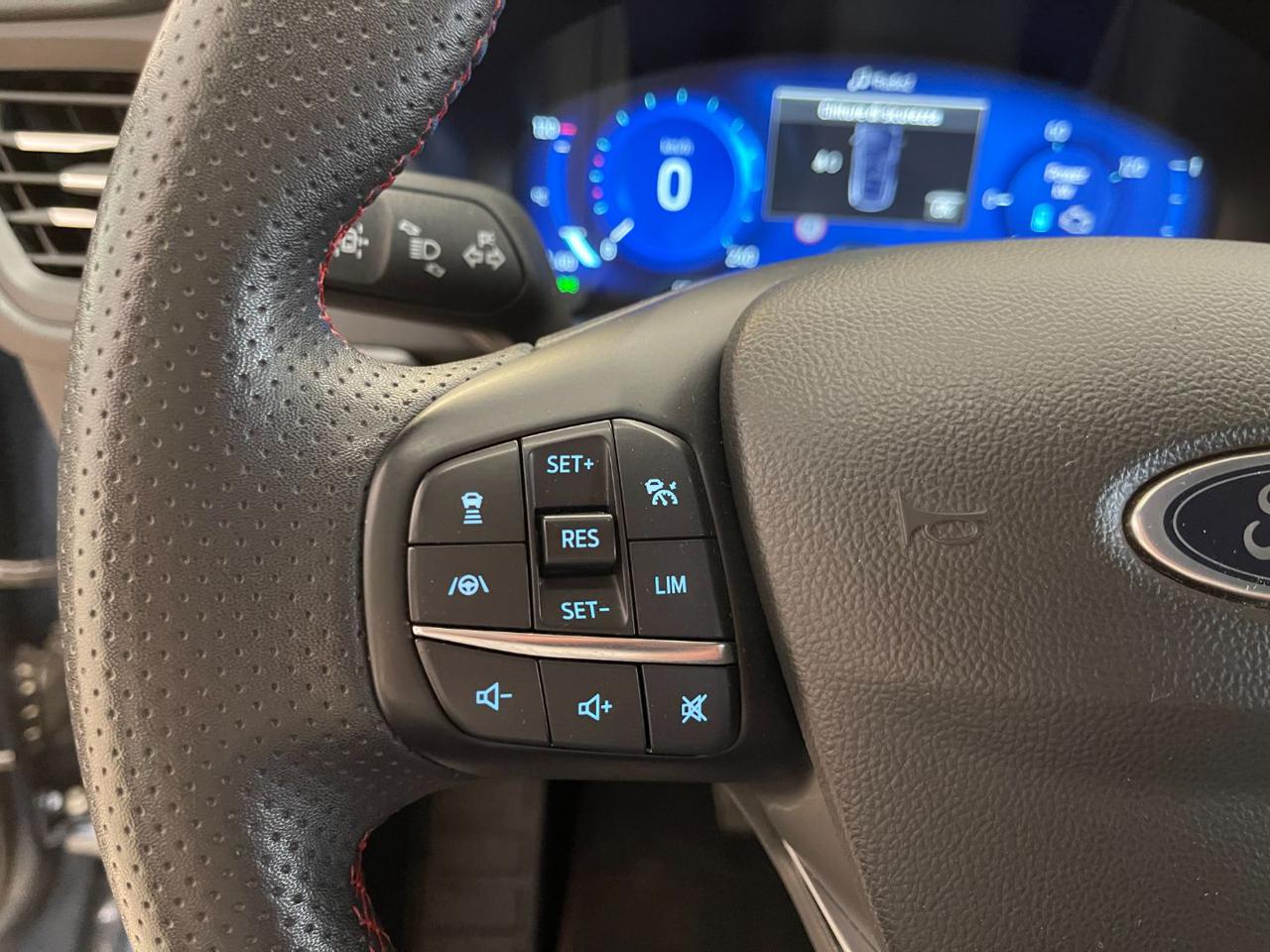 Kuga 22
