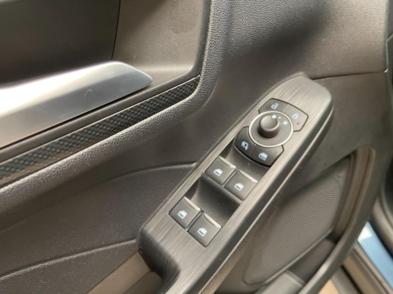 Kuga 10