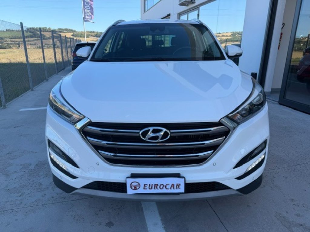 HYUNDAI Tucson 1.7 CRDi XPossible - 2