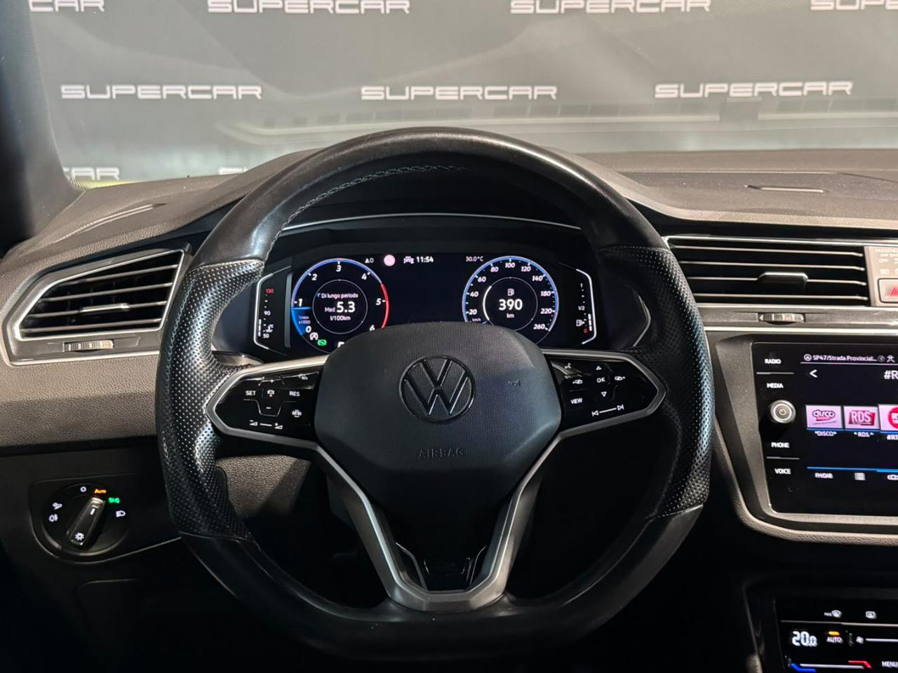 VOLKSWAGEN Tiguan 2.0 TDI 150 CV SCR DSG R-Line - 11