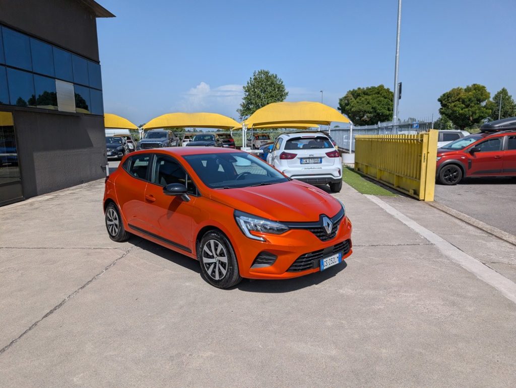 RENAULT Clio SCe 65 CV 5P Equilibre AZIENDALE OK NEOPATENTATI - 3