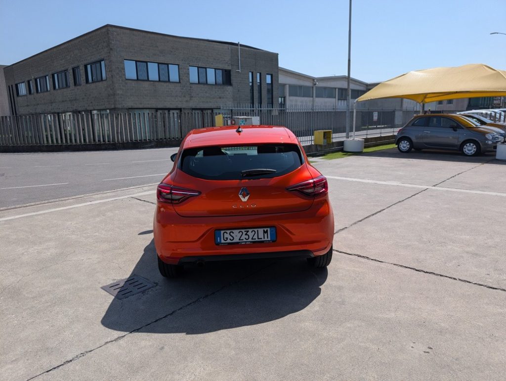 RENAULT Clio SCe 65 CV 5P Equilibre AZIENDALE OK NEOPATENTATI - 6