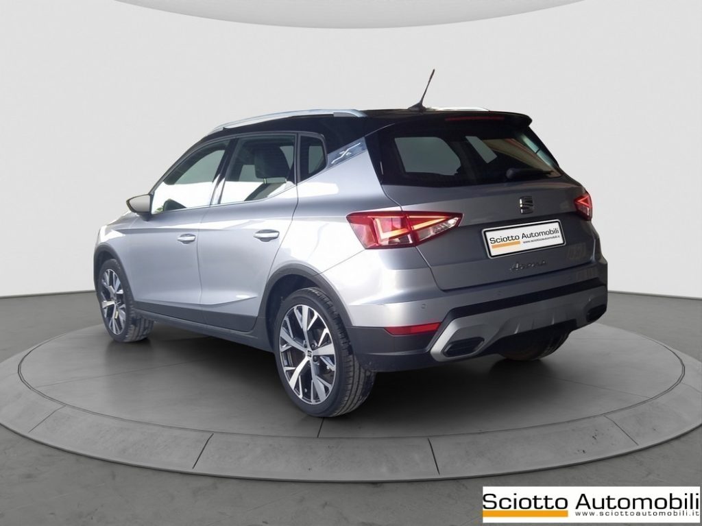 SEAT Arona 1.0 EcoTSI 110 CV XPERIENCE - 4