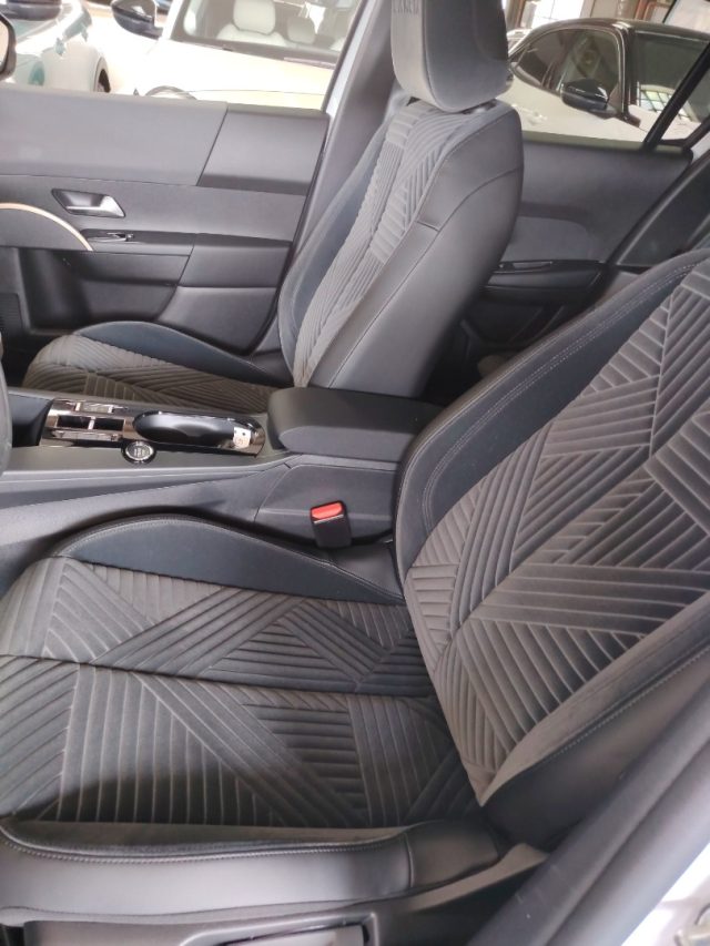 LANCIA Ypsilon — foto 14 di 20