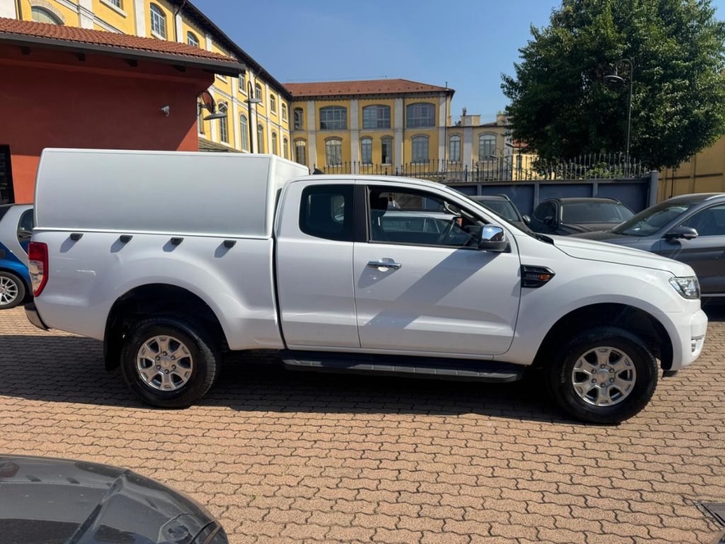 FORD Ranger 2.0 TDCi Super Cab XLT 4 posti - 5