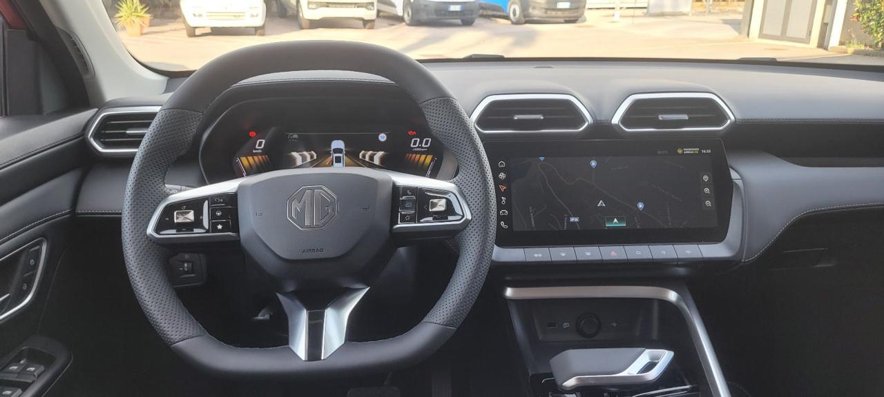 MG ZS 1.5 Hybrid+ Luxury - 8