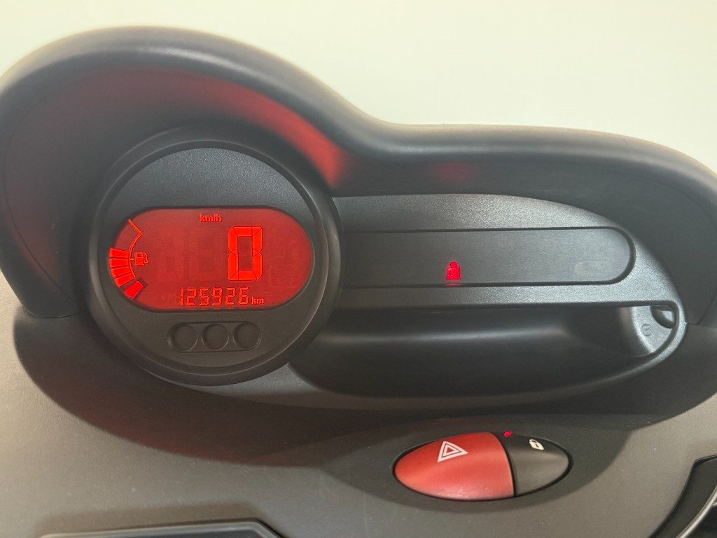 RENAULT Twingo 1.2 16V Sport & Sound - 15