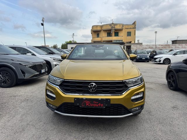 VOLKSWAGEN T-Roc Oro perlato