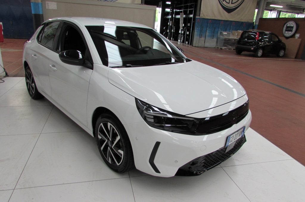 OPEL Corsa 1.2 100 CV GS - 3