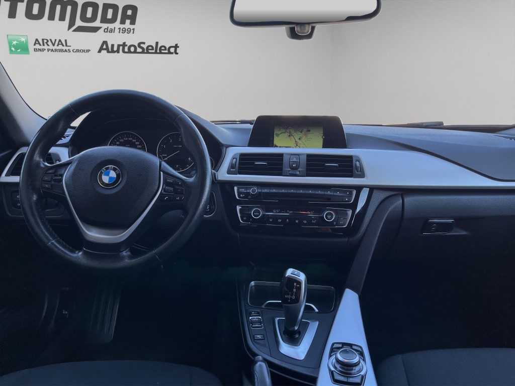 BMW 318 d Touring 150CV - 10