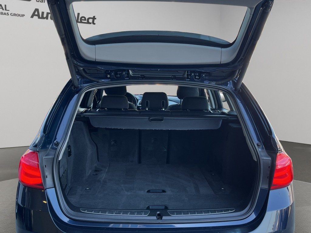 BMW 318 d Touring 150CV - 15
