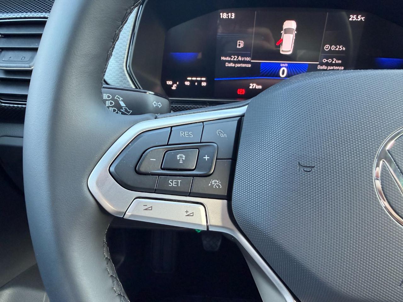 VOLKSWAGEN T-Cross 1.0 TSI EDITION PLUS NAVI+R-CAM+SENS.PARK 360°+KM0 - 26
