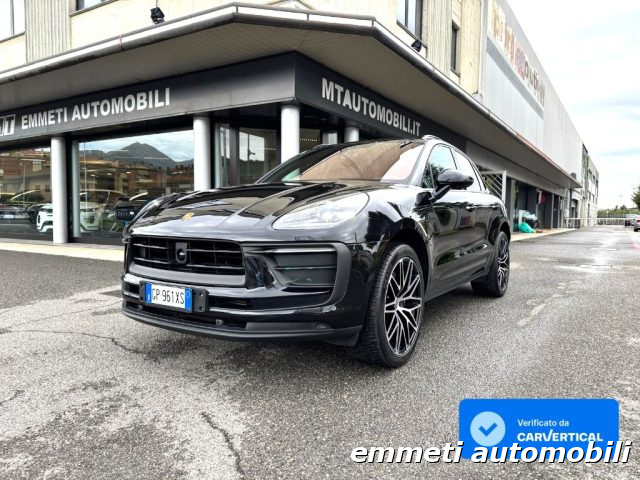 PORSCHE Macan Nero metallizzato