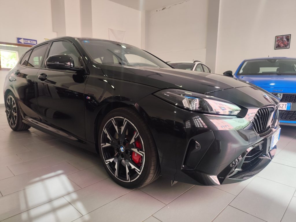 BMW 118 usata in vendita da DLG Motors — foto 1 di 17