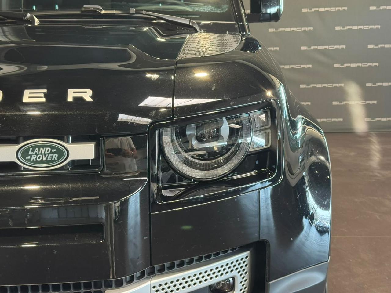 LAND ROVER Defender 110 3.0D I6 200 CV AWD Auto S AUTOCARRO - 6