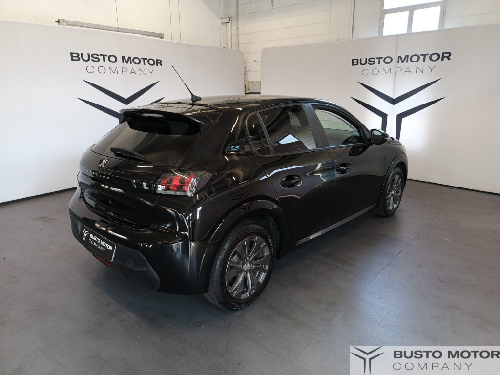 PEUGEOT e-208 Active Pack e 136cv - 4