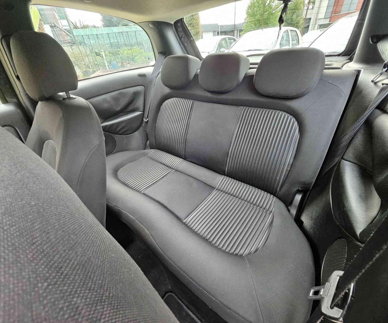 LANCIA Ypsilon 1.2 Versus NEOPATENTATI OK!!! - 11