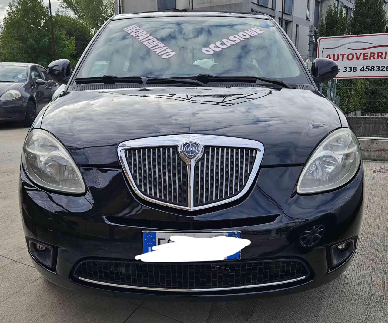 LANCIA Ypsilon 1.2 Versus NEOPATENTATI OK!!! - 2