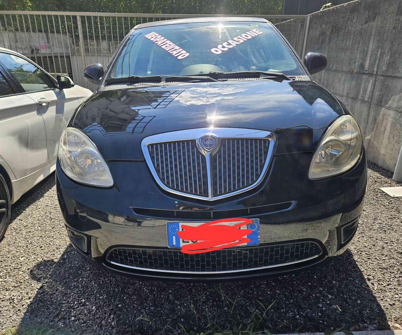 LANCIA Ypsilon 1.2 Versus NEOPATENTATI OK!!! - 2