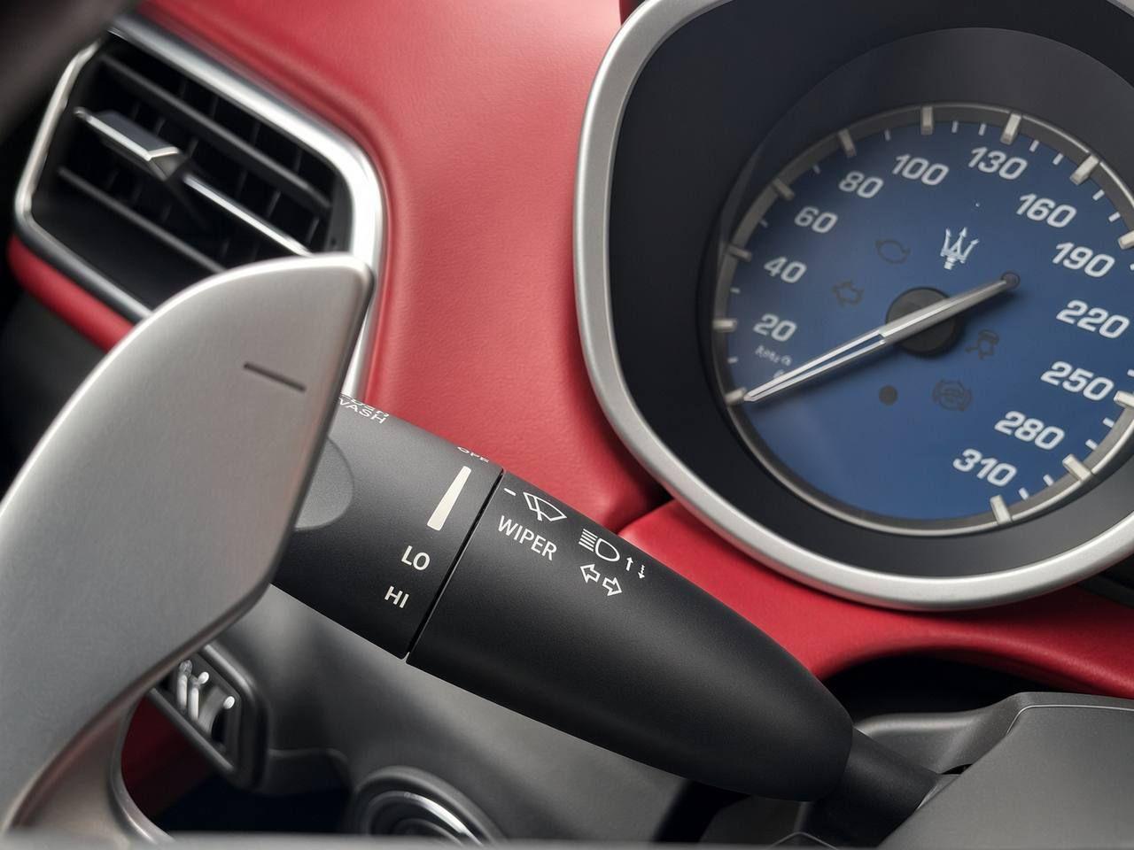 MASERATI Ghibli V6 Gransport - 16