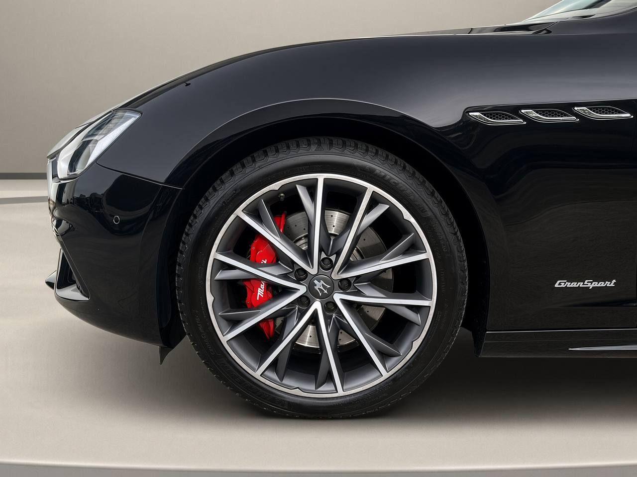 MASERATI Ghibli V6 Gransport - 40