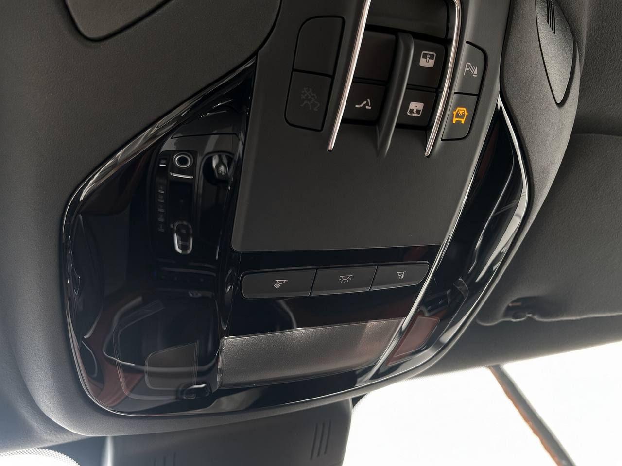 MASERATI Ghibli V6 Gransport - 24