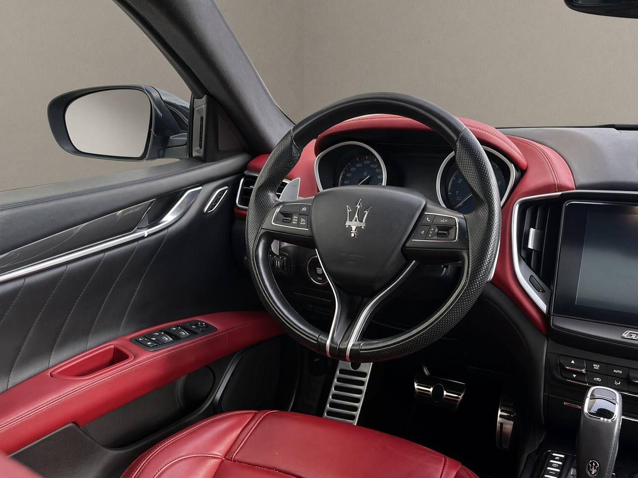 MASERATI Ghibli V6 Gransport - 21