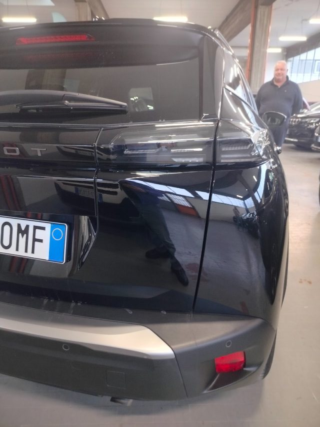 PEUGEOT 2008 — foto 12 di 29