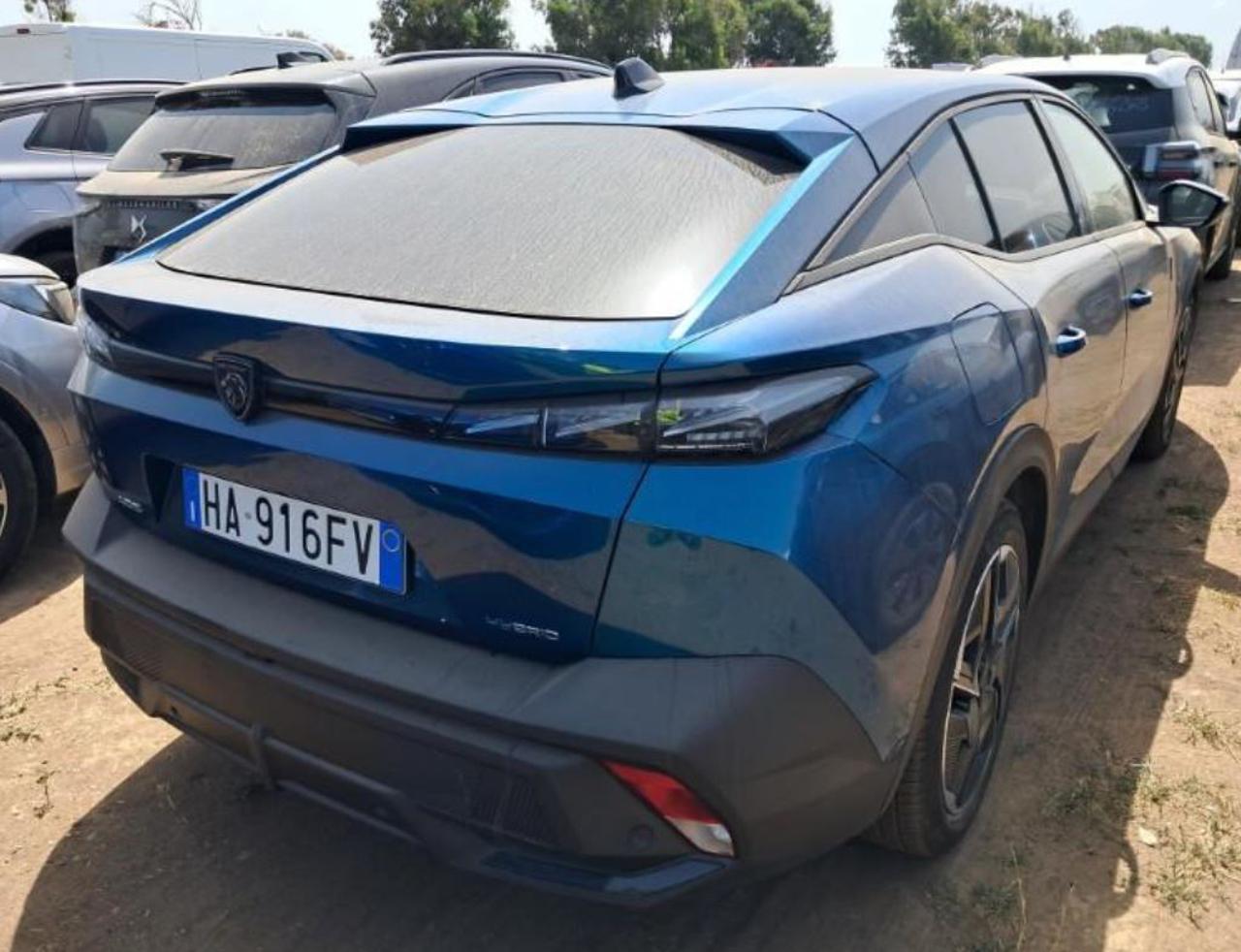 PEUGEOT 408 Plug-in Hybrid 225 e-EAT8 GT - 4