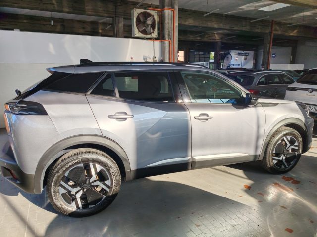 PEUGEOT 2008 — foto 9 di 26