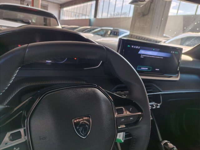 PEUGEOT 2008 — foto 25 di 26