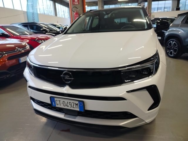 OPEL Grandland — foto 3 di 25