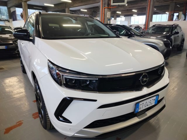 OPEL Grandland — foto 4 di 25