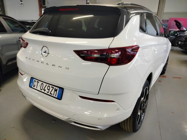OPEL Grandland — foto 9 di 25