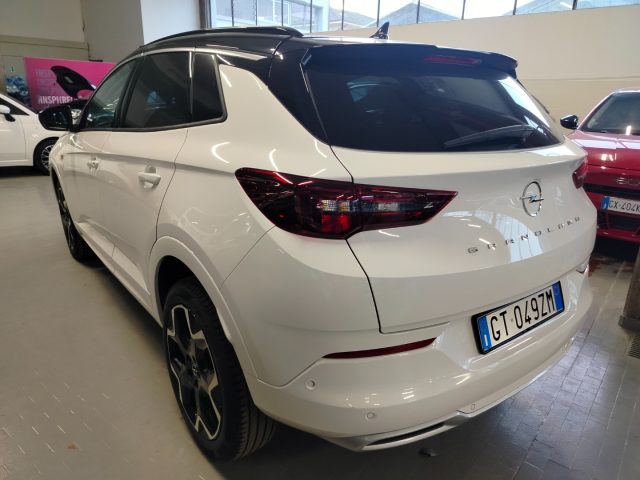 OPEL Grandland — foto 12 di 25