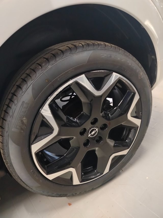 OPEL Grandland — foto 14 di 25