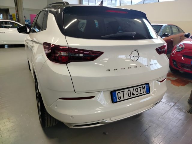 OPEL Grandland — foto 11 di 25