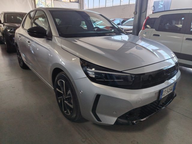 OPEL Corsa — foto 5 di 27