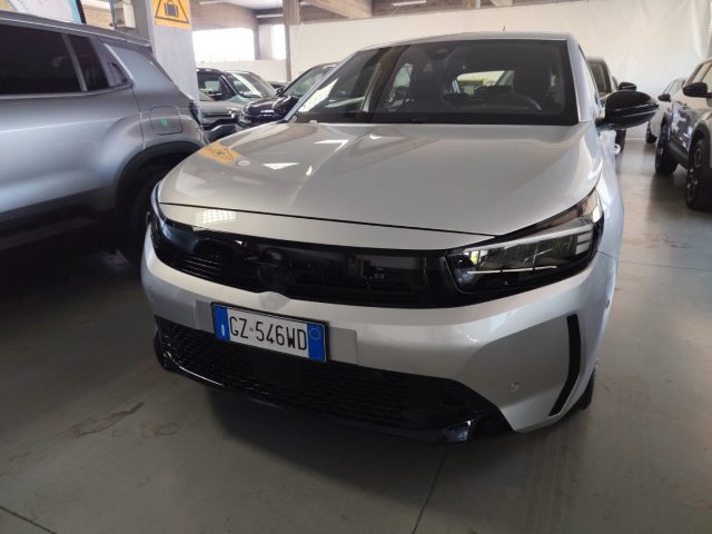 OPEL Corsa — foto 3 di 27