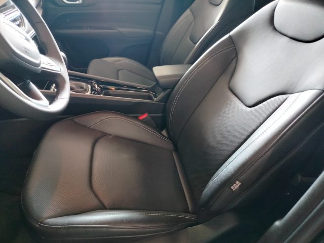 JEEP Compass — foto 6 di 31