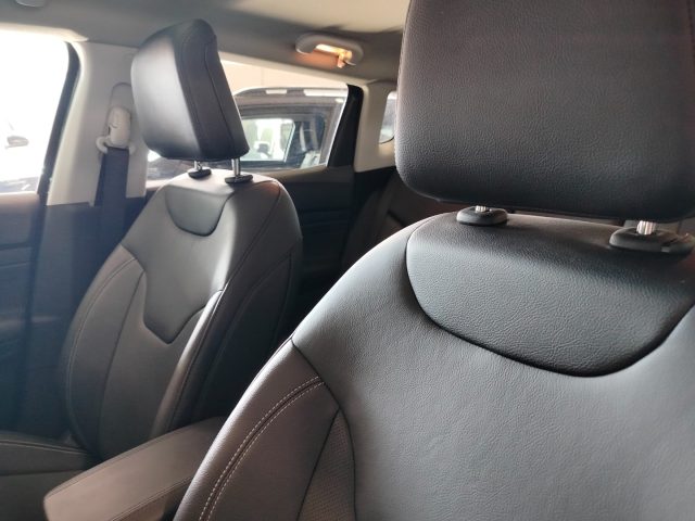 JEEP Compass — foto 7 di 31