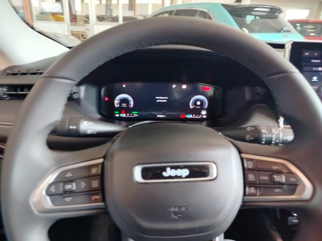 JEEP Compass — foto 14 di 31