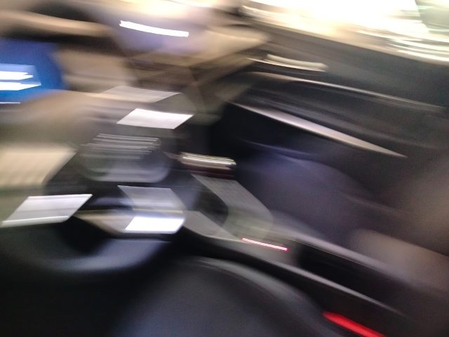 JEEP Avenger — foto 17 di 30