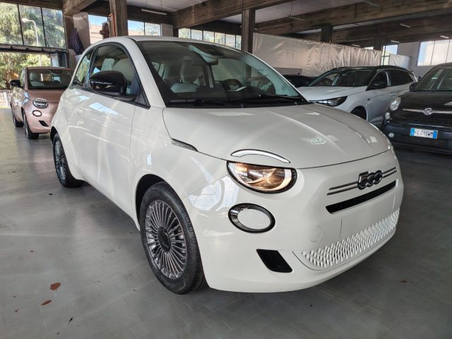 FIAT 500 — foto 2 di 27