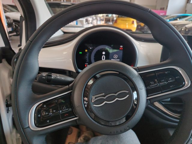 FIAT 500 — foto 24 di 27